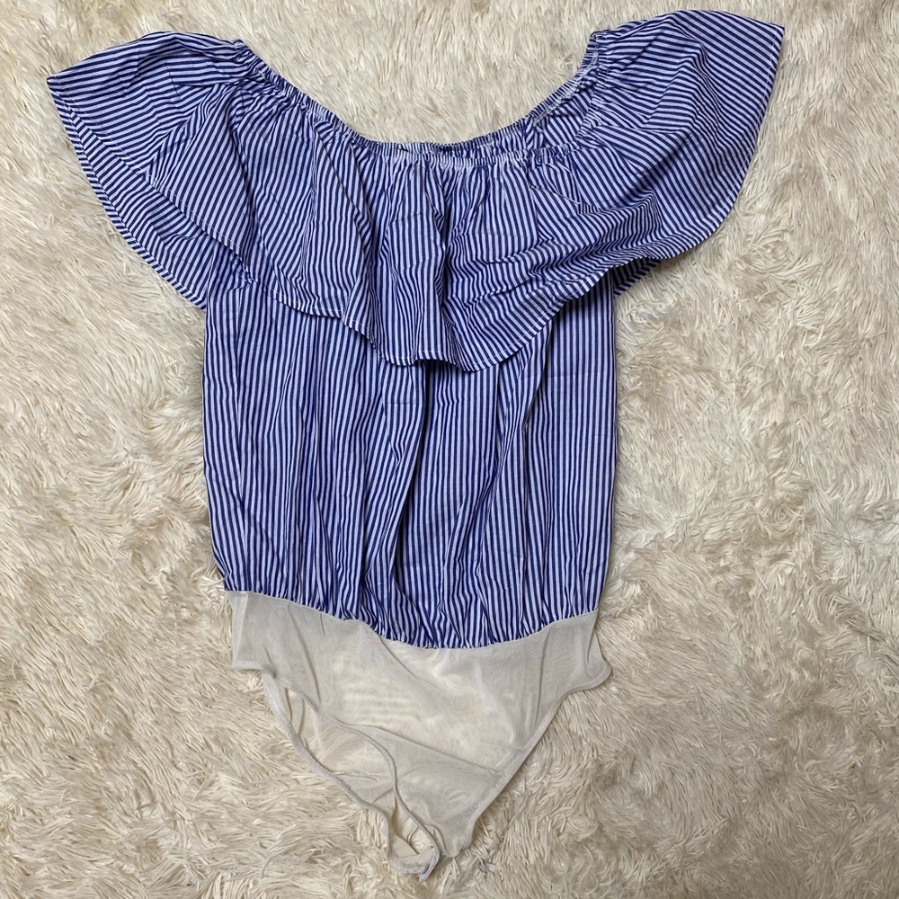 NWOT off-the-shoulder blue striped bodysuit